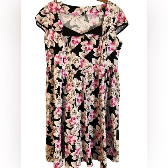 Retro Fit and Flare Size 4X measures as US1X - Picture 2 of 8